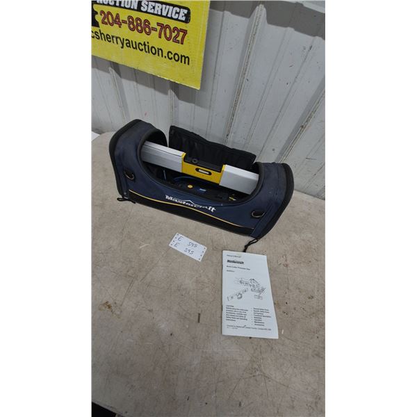 Mastercraft Multi-Cutter Precision Saw, Model 54-8333-2, and Level in Carry Bag