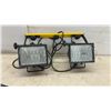Image 2 : Halogen Work Light Stand with Two Lights and Three Mastercraft All Weather Outdoor Timers