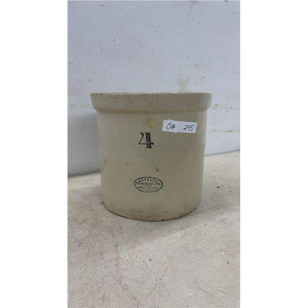Medalta Stoneware Ltd. 4-Gallon Vintage Stoneware Crock, Medicine Hat