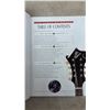 Image 2 : Gibson Guitars: 100 Years of an American icon by Walter Carter 1994