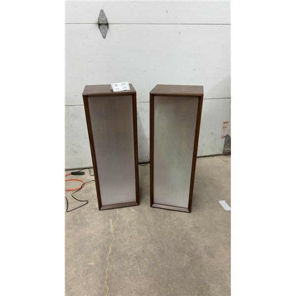 Pair of Webcor WL-30012 Color Light Organs, Sound-Activated with Sensitivity Control