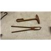 Image 3 : Antique Farrier Tools, Horseshoes, Cast Iron Hummingbird Décor, Wooden Box