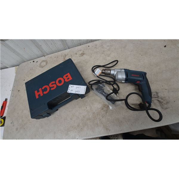 Bosch 1033VSR Drill, 1/2” 120V 6.5A, and Case