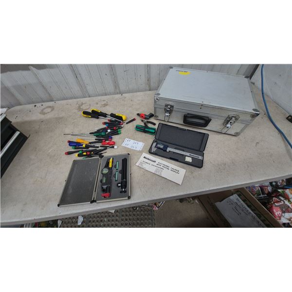 Mastercraft Electronic Caliper with Digital Display, precision Screwdrivers, and hard case
