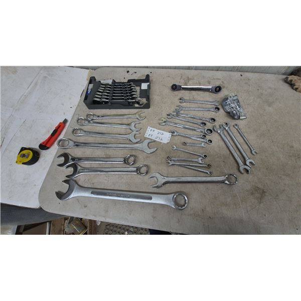 Mastercraft Maximum Ratcheting Wrench Set, Chrome-Vanadium Wrenches