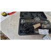 Image 4 : 12-Volt Electric Scissor Jack for Car, Operator's Manual, and Hard Case