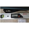 Image 2 : Bosch DAF220 Digital Level, Case, and Manual