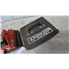 Image 4 : LETERON SYSTEM Econ-O-Sign II Lettering Machine, Case, and Accessories