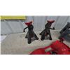 Image 4 : Motomaster 300 Lb. Capacity Rolling Knee Pads, 2 Ultra Steel Jack Stands, and Volkswagen Step Stool