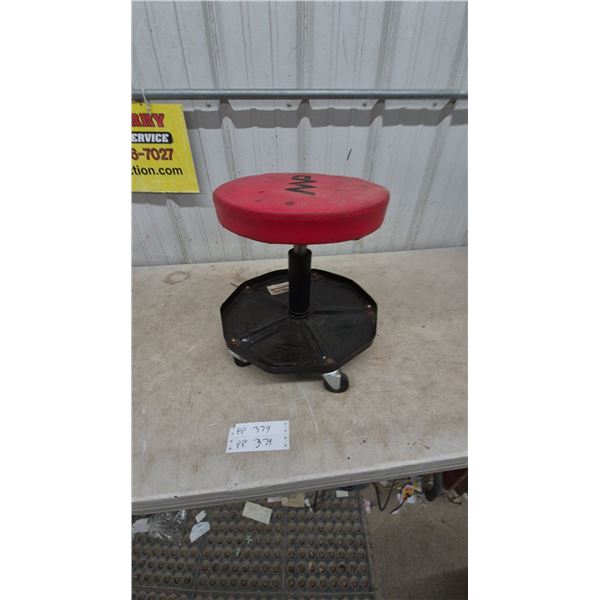 MVP Rolling Shop Stool