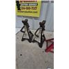 Image 3 : Four 2 Ton Jack Stands: Two Blackhawk and Two Unbranded Red
