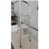 Image 2 : Aluminum 2-Step Folding Step Stool with Handrail