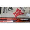 Image 5 : GearWrench Extendable Indexible Pry Bar 18”-29”, Power Steering Pump Pulley Puller Set
