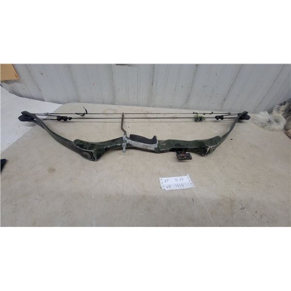 Browning Compound Bow, Camo Finish, with Sight and Stabilizer, some storage corrosion