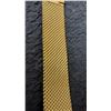 Image 3 : Gold-Plated Men's Wristwatch, Cushion Case, Date Window, Mesh Bracelet