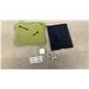 Image 1 : First Generation Apple iPad with Case and Charger