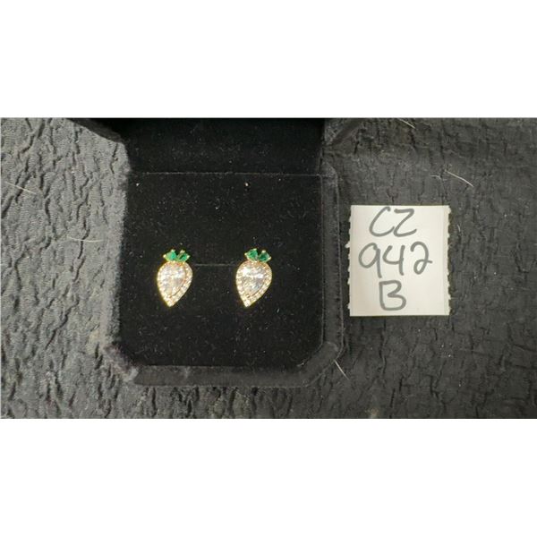 18K Gold Plated 0.8CT Each Pear Cut Simulated Diamond Halo Stud Earrings