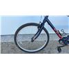 Image 3 : CCM Weston Men's Comfort Variable Speed Bicycle with Rear Rack