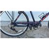 Image 5 : CCM Weston Men's Comfort Variable Speed Bicycle with Rear Rack