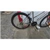 Image 6 : SuperCycle Skylark Storm 18-Speed Mountain Bike, Silver Frame. 26”