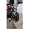 Image 4 : Worx Turbine Fusion Leaf Blower/Mulcher/Vac with Bag and Straps