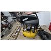 Image 2 : Pancake Air Compressor with Hose and Regulator