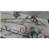Image 3 : Metal Garden Stakes: 3 Flower Stakes, 3 Snowman Stakes, and 1 Scroll Stake