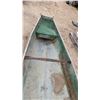 Image 8 : 16-Foot Aluminum Canoe with Flat Stern For Mounting an Outboard Motor