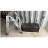 Image 1 : Featherlite Step Ladder and Diamond Plate Tool Box