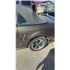 Image 16 : 2001 Ford Mustang Convertible, 6-Cylinder, 174,356 KM, Safetied!