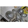 Image 3 : 2 Sets of 4 Hubcaps: 1975-1977 Olds Cutlass and 1970s Dodge