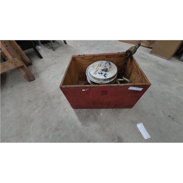 Cyclone one and a 1/2 Ton Chain Hoist in Wood Box