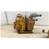 Image 2 : Monarch BSGG-8 Water Pump with 3 HP Briggs and Stratton Motor and Extra Pump