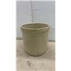 Image 4 : Medalta Stoneware Ltd. 4-Gallon Stoneware Crock With Lid, Medicine Hat Alberta