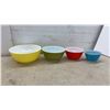 Image 2 : Vintage Pyrex Primary Colors Nesting Mixing Bowl Set, Dots Bowl, Refrigerator Dishes