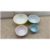 Image 3 : Vintage Pyrex Primary Colors Nesting Mixing Bowl Set, Dots Bowl, Refrigerator Dishes
