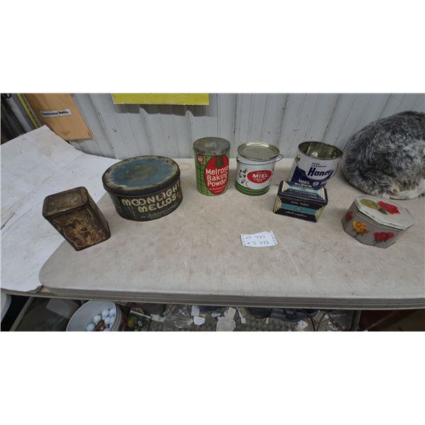 Vintage Tins: Melrose Baking Powder, Moonlight Mellows, Alpha Dustless Crayon