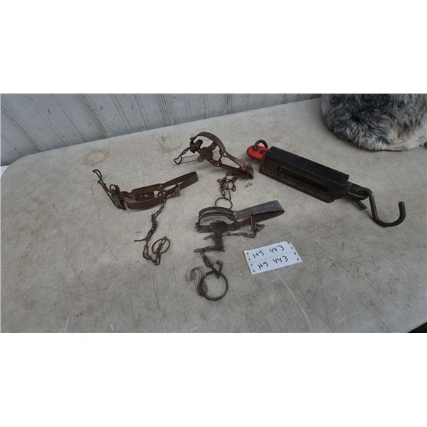 3 Vintage Animal Leg Traps and Chatillon 200 lb Spring Scale