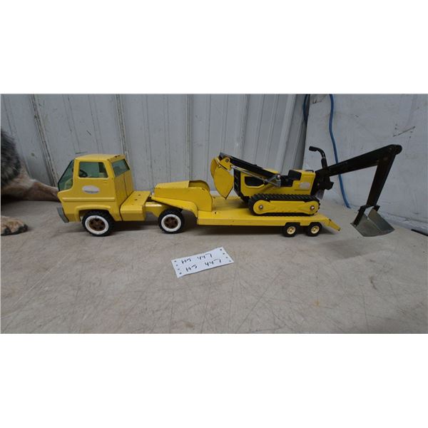 Vintage 1970s Tonka Pressed Steel Lowboy Truck with Mighty Scrambler Excavator