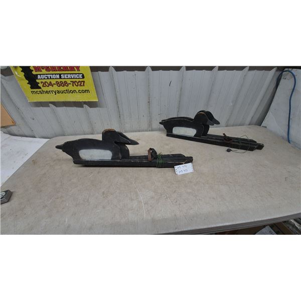 6 Wooden Duck Decoys, Black and White, with Folding Bases and Tie-Downs