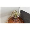 Image 4 : Vintage Mid-Century Modern Amber Textured Glass Swag Lamp With Brass-Tone Accents