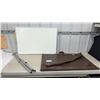 Image 1 : Portable Dry Erase White Board 24 × 36, comes with stand and carrying case