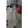 Image 3 : Aluminum Step Ladder, 4-Step, and Folding Work Platform