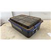 Image 8 : Motomaster Fiberglass Repair Kit, Polyester Resin, Bondo Fiberglass Mat, Sandpaper and More in