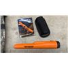 Image 5 : Garrett ACE 400i Metal Detector, Pro-Pointer AT, Camo Bag, and Manuals