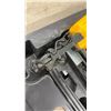 Image 3 : DEWALT 16 Gauge 2” Brad Nailer and Impact Driver Kit with Case, Manual