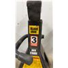 Image 3 : Four Jack Stands: 2 Black Jack 3 Ton Jack Stands and 2 Pro-Lift 2 Ton/4,000 Lb. Jack Stands