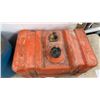 Image 5 : Reliance Water Jug and Scepter Marine Gasoline Tank