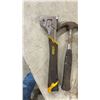 Image 9 : Assorted Hand Tools: Estwing Hammer, Milwaukee 25FT Magnetic Tape Measure