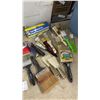 Image 5 : Tote Full of Painting and Finishing Tools: Power Fist 12-Piece Acid Brush Sets 2, Premier Paint